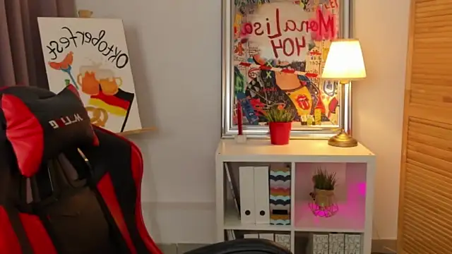 Snapshot of ayakskalermonss chatting on September 2025 08:19:01 AM ayakskalermonss online show from September 2025 08:19:01 AM