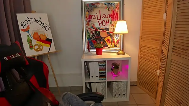 Snapshot of ayakskalermonss chatting on October 2025 02:15:01 PM ayakskalermonss online show from October 2025 02:15:01 PM