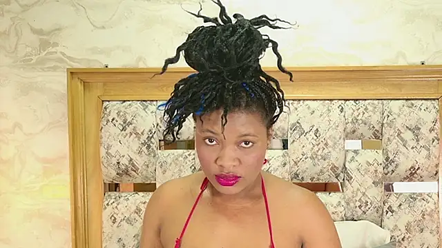 ZOLEY WATSON online show from October 2025 03:07:01 AM