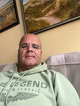 Snapshot of Renebisex chatting on October 2025 10:23:02 AM Renebisex online show from October 2025 10:23:02 AM