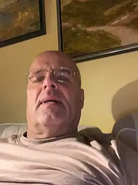 Snapshot of Renebisex chatting on February 2026 05:32:01 PM Renebisex online show from February 2026 05:32:01 PM