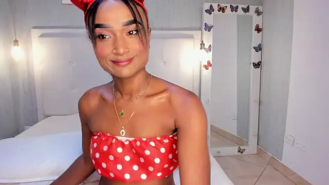 EsmeraldaNyx online show from October 2025 09:36:01 PM