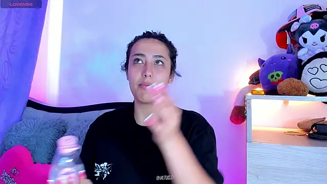 my aleja  online show from March 2026 11:21:02 AM