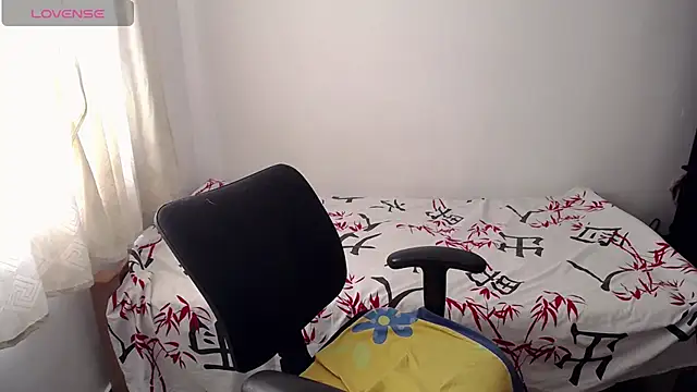 Snapshot of bl3ak_1 chatting on October 2025 07:35:02 PM bl3ak 1 online show from October 2025 07:35:02 PM