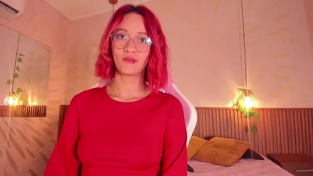 daphne courtis online show from May 2026 03:14:02 AM
