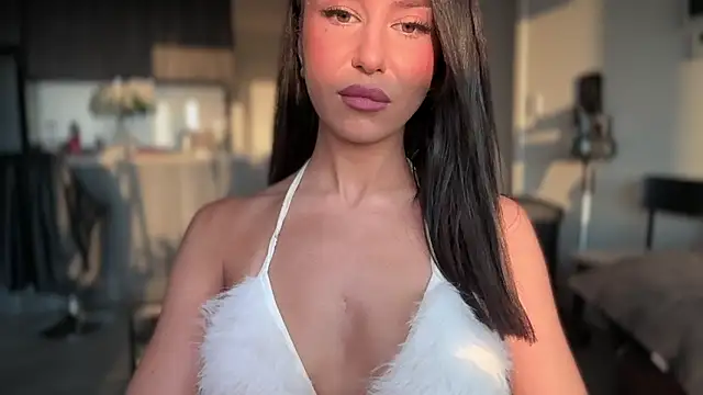 Snapshot of shy_Colette chatting on October 2025 07:52:01 AM shy Colette online show from October 2025 07:52:01 AM