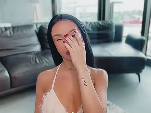 Snapshot of shy_Colette chatting on October 2025 05:44:02 AM shy Colette online show from October 2025 05:44:02 AM