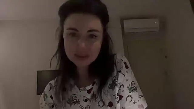 Gilin1 online show from February 2026 08:12:02 PM