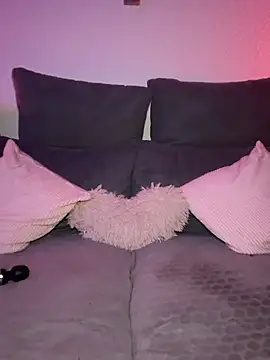 shortybig official online show from March 2026 05:02:01 AM