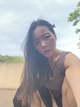 xinmeng-000 online show from April 2026 06:33:02 AM