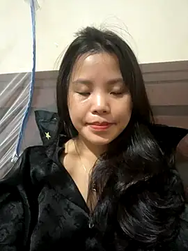 Snapshot of Bella_7777 chatting on October 2025 02:26:01 PM Bella 7777 online show from October 2025 02:26:01 PM