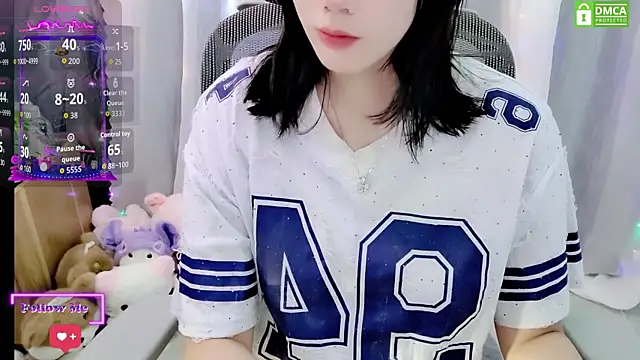 HanaYourlove online show from July 2026 11:52:02 AM