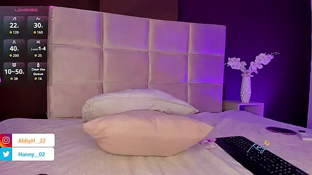 Snapshot of Abby___02 chatting on January 2026 12:53:02 PM Abby 02 online show from January 2026 12:53:02 PM