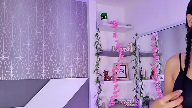 Celine Lee online show from September 2025 05:13:01 PM