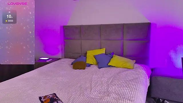 Ailita online show from October 2025 11:13:02 AM