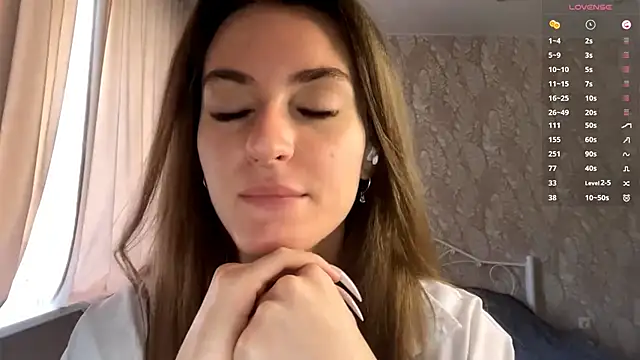 miainheat online show from September 2025 07:08:01 AM