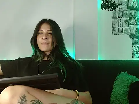 Snapshot of Chloe_paytone chatting on October 2025 01:15:02 AM Chloe paytone online show from October 2025 01:15:02 AM