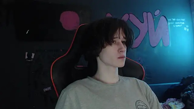 Snapshot of min1pekka chatting on January 2026 12:15:02 AM min1pekka online show from January 2026 12:15:02 AM