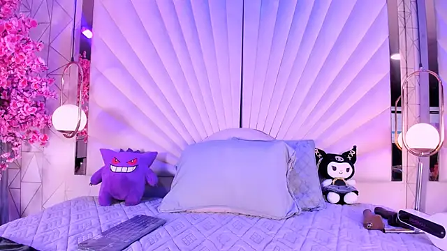 VesperVelvet online show from May 2026 05:16:02 AM