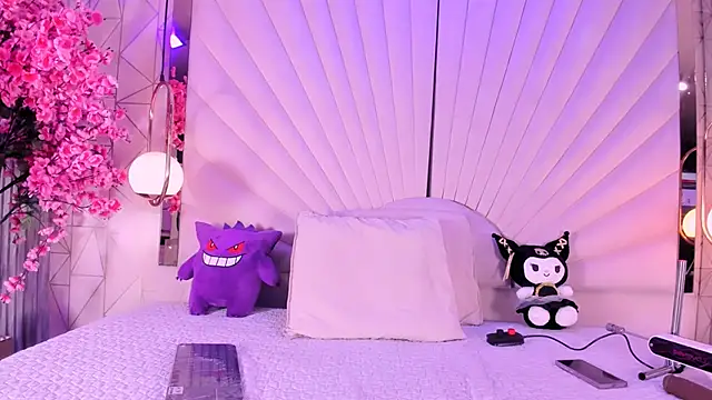 VesperVelvet online show from May 2026 05:14:02 AM