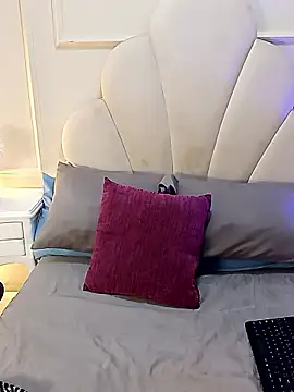 Snapshot of Kaylachannell chatting on January 2026 03:44:01 AM Kaylachannell online show from January 2026 03:44:01 AM
