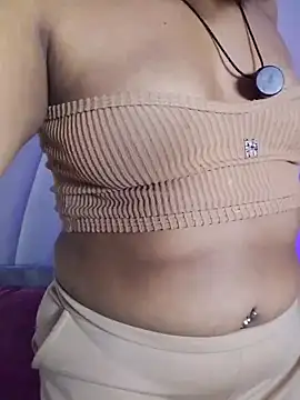 Snapshot of Kaylachannell chatting on May 2026 03:35:01 AM Kaylachannell online show from May 2026 03:35:01 AM
