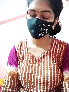 Snapshot of Prionti- chatting on September 2025 12:59:01 AM Prionti- online show from September 2025 12:59:01 AM