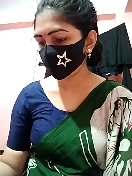 Snapshot of Prionti- chatting on October 2025 03:15:02 AM Prionti- online show from October 2025 03:15:02 AM