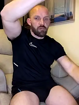 Andrewjames8391 online show from October 2025 08:22:01 PM