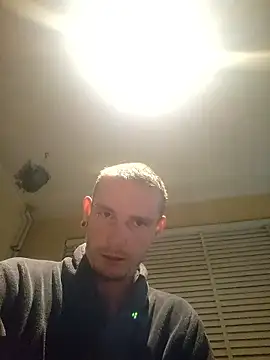 piercingpik online show from January 2026 10:37:02 PM