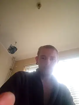 piercingpik online show from February 2026 04:07:02 PM