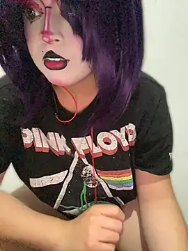Snapshot of Lucy_YupiSweet chatting on May 2026 07:13:02 AM Lucy YupiSweet online show from May 2026 07:13:02 AM