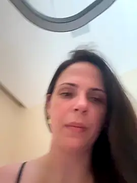 Lady LauraRose online show from October 2025 02:40:02 PM