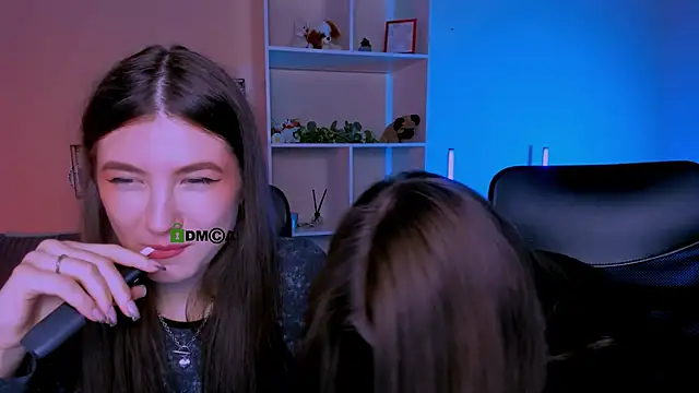 barbara crazy online show from October 2025 07:11:02 PM