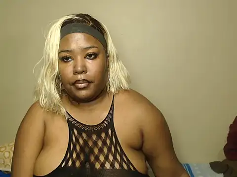 SexyEbonyy  online show from October 2025 10:18:01 PM