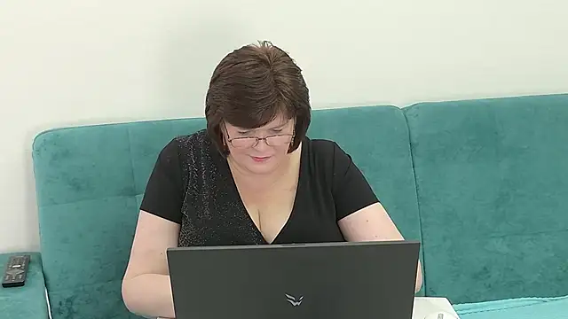 Snapshot of Sandra_Sunrise chatting on November 2025 08:35:02 AM Sandra Sunrise online show from November 2025 08:35:02 AM