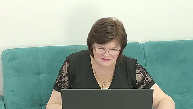 Snapshot of Sandra_Sunrise chatting on November 2025 09:45:01 AM Sandra Sunrise online show from November 2025 09:45:01 AM