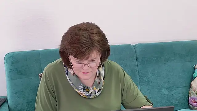 Snapshot of Sandra_Sunrise chatting on February 2026 11:33:01 AM Sandra Sunrise online show from February 2026 11:33:01 AM