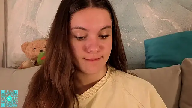 Snapshot of chloemilka chatting on July 2026 05:37:02 PM chloemilka online show from July 2026 05:37:02 PM