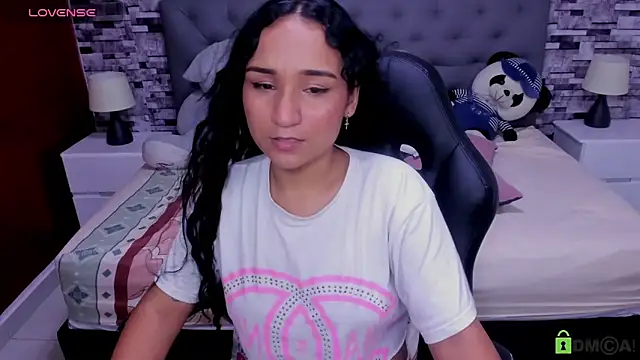 salome rojas  online show from March 2026 09:21:01 PM