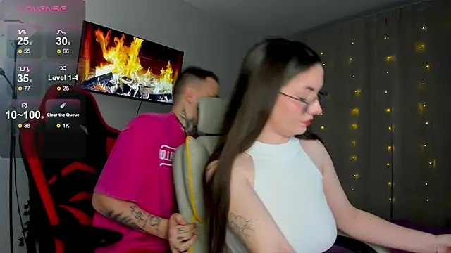 Snapshot of wwow_meow chatting on January 2026 10:39:01 AM wwow meow online show from January 2026 10:39:01 AM