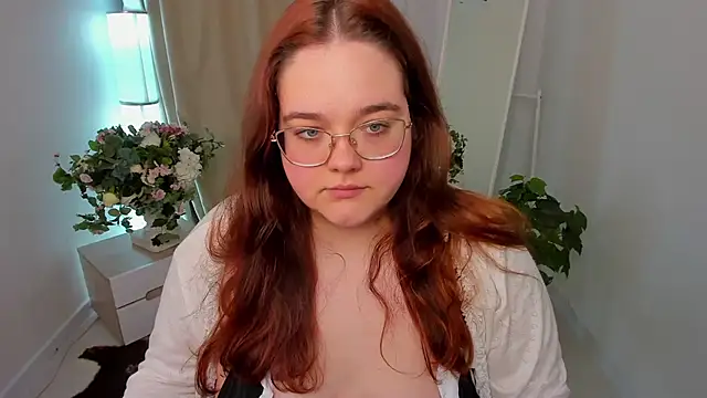 Snapshot of Neko_Moor chatting on September 2025 09:26:01 PM Neko Moor online show from September 2025 09:26:01 PM