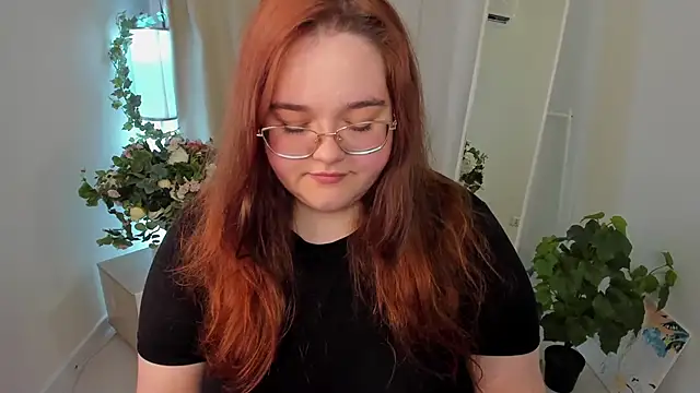 Snapshot of Neko_Moor chatting on September 2025 08:43:01 PM Neko Moor online show from September 2025 08:43:01 PM