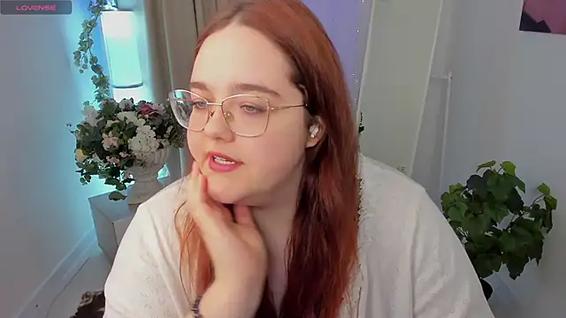 Snapshot of Neko_Moor chatting on October 2025 09:22:01 PM Neko Moor online show from October 2025 09:22:01 PM