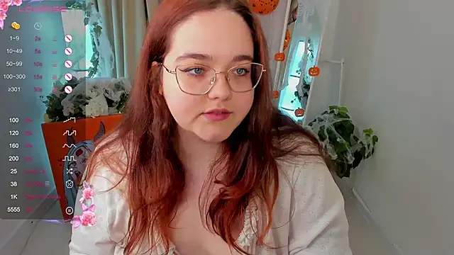 Snapshot of Neko_Moor chatting on October 2025 08:43:02 PM Neko Moor online show from October 2025 08:43:02 PM