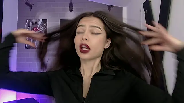 aleesha cameron02 online show from March 2026 07:21:02 PM