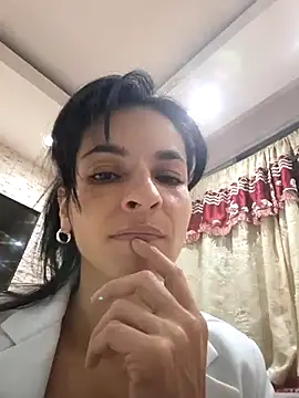 karol rose online show from October 2025 04:10:01 AM