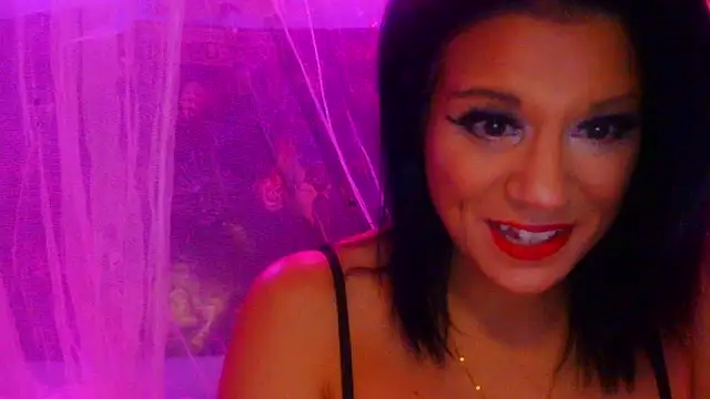 Snapshot of ovmilf chatting on December 2025 11:04:02 AM ovmilf online show from December 2025 11:04:02 AM