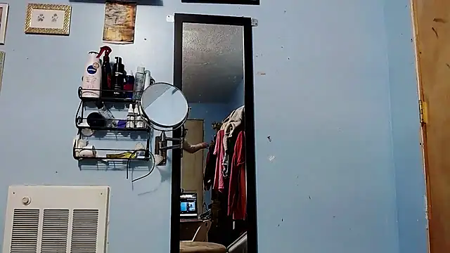 Snapshot of ovmilf chatting on February 2026 04:31:01 AM ovmilf online show from February 2026 04:31:01 AM