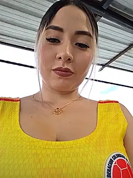 Natasanz online show from July 2026 08:37:01 PM
